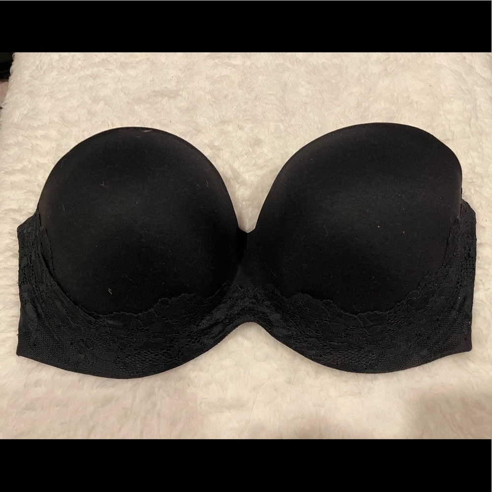 Victoria’s Secret 34DDD Black Lace Strapless Bra